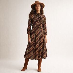 Vintage 1970s Designer Print 2 Piece Skirt Blouse Tie Neck Dress S/M